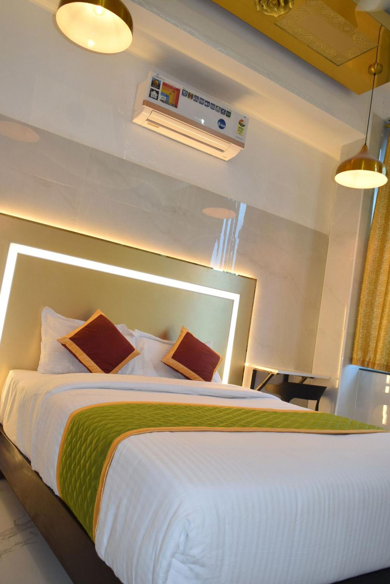 M Grand Stay Kójamputtúr Exteriér fotografie