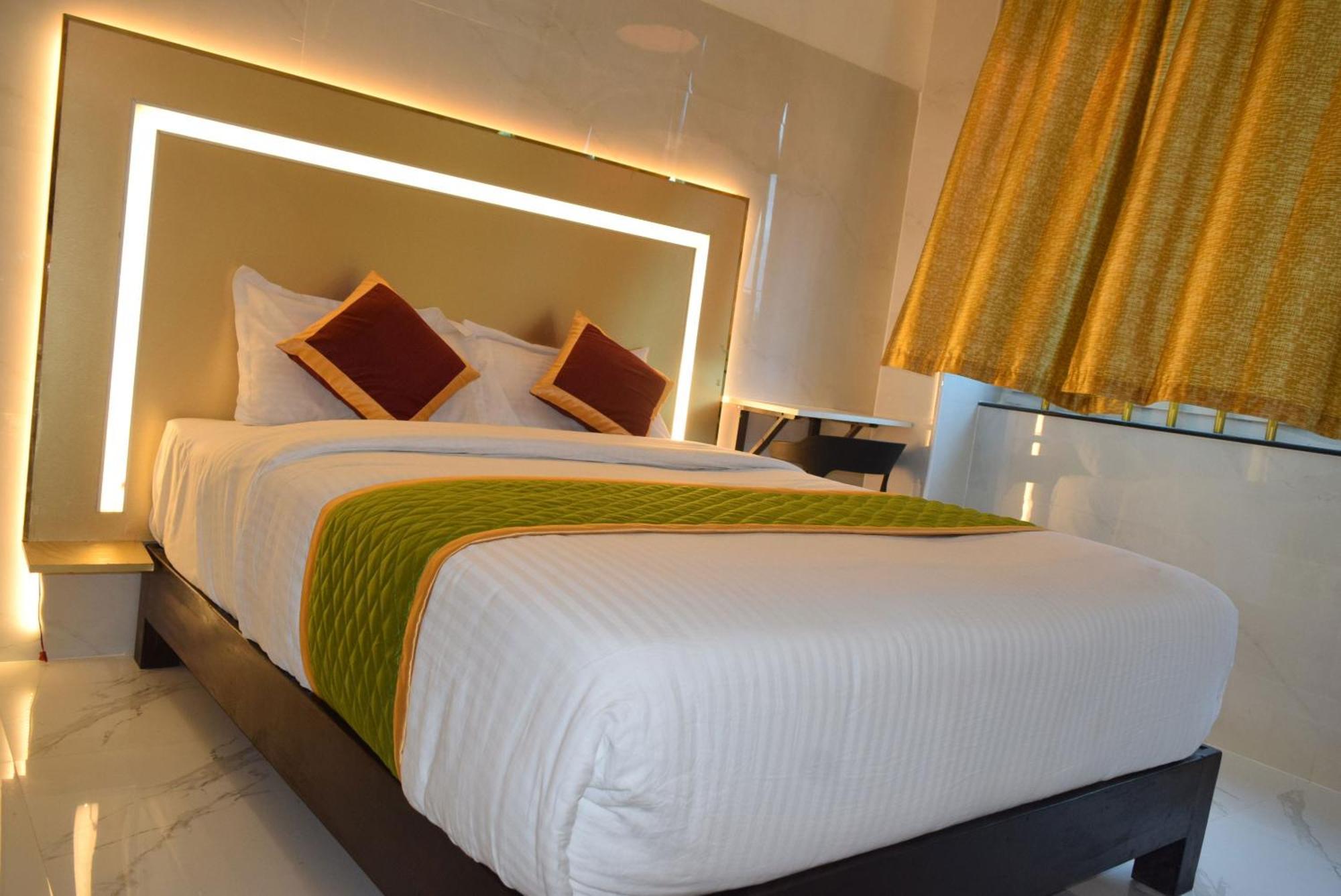M Grand Stay Kójamputtúr Exteriér fotografie